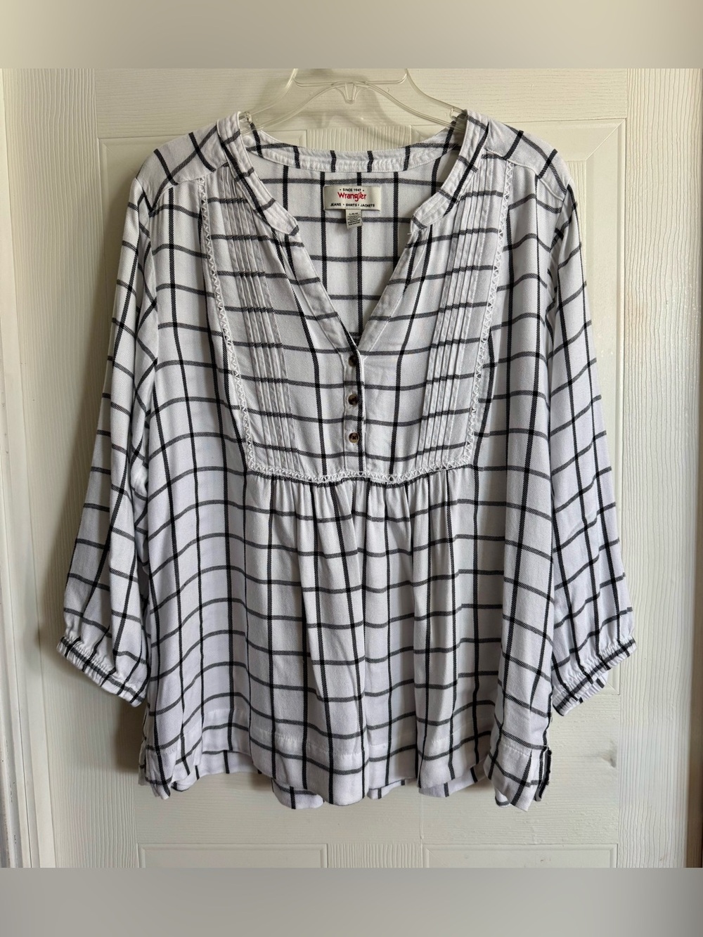 Wrangler Black White Plaid Windowpane Pintuck Henley Blouse L